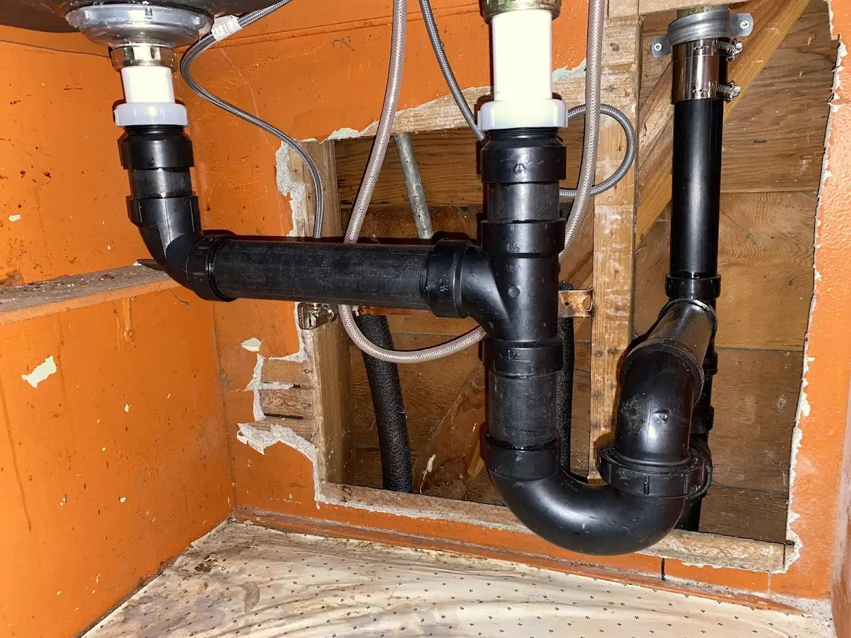 Professional Pipe Bursting equipment and tools on the job in Jeffersonville